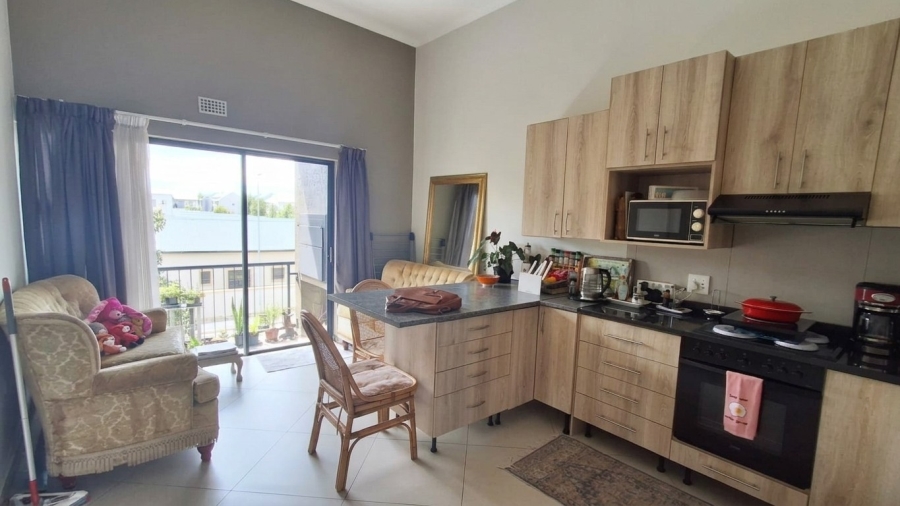 2 Bedroom Property for Sale in Buhrein Western Cape